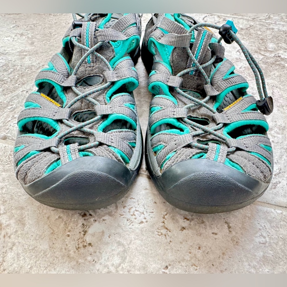 Keen Women's Gray and Teal Whisper Sandals - Picture 2 of 6